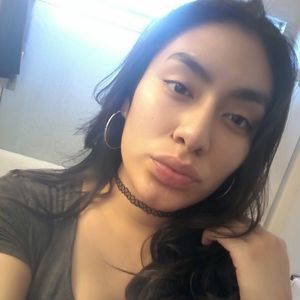 Meet your Posher, Celeste